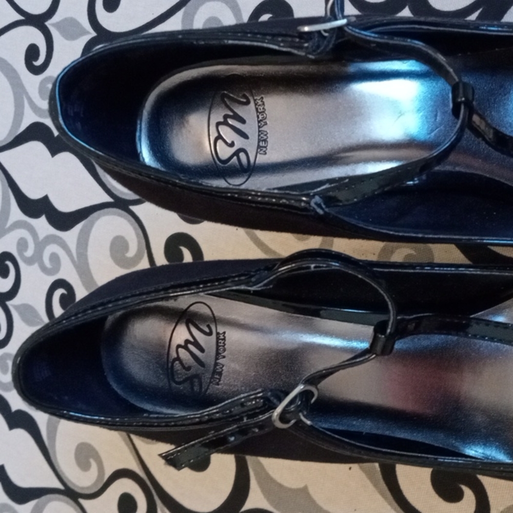 SM New York Black Suede and Patent Leather Open-toed Heels Sz 7.5 - Picture 7 of 10